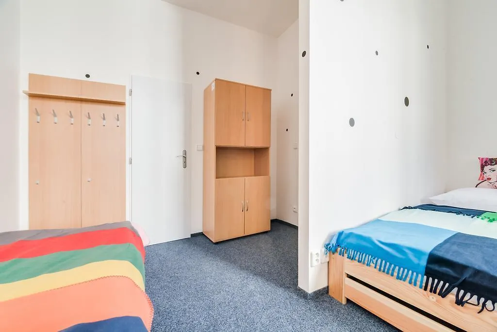 Apartment Pop Art Rooms Prague