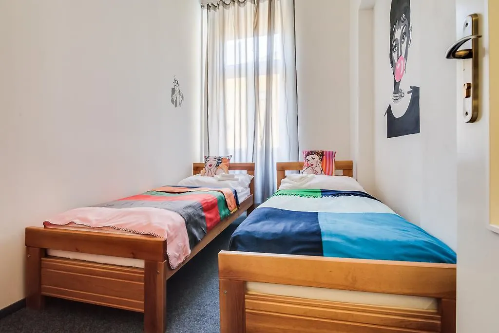 Apartment Pop Art Rooms Prague