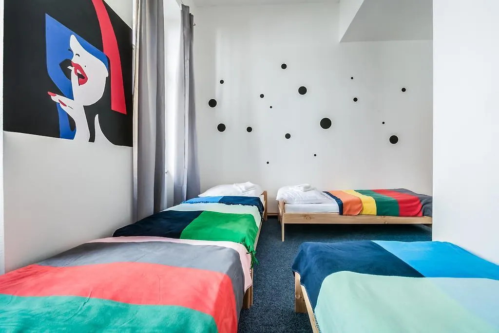 Pop Art Rooms Prague Apartment